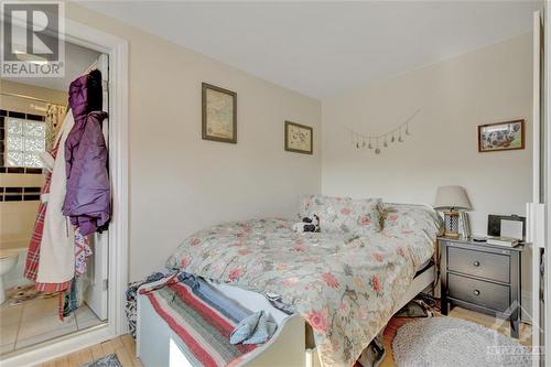 45-47 Heney Street, Ottawa, ON - Indoor Photo Showing Bedroom