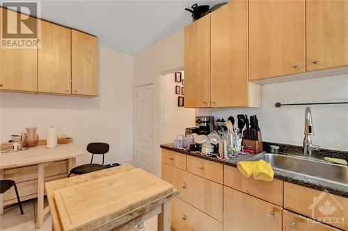 45-47 Heney Street, Ottawa, ON - Indoor Photo Showing Kitchen