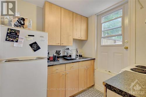 45-47 Heney Street, Ottawa, ON - Indoor Photo Showing Bedroom