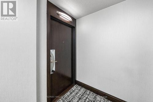 617 - 238 Bonis Avenue, Toronto, ON - Indoor Photo Showing Other Room