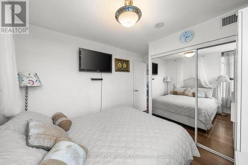 617 - 238 Bonis Avenue, Toronto, ON - Indoor Photo Showing Bedroom