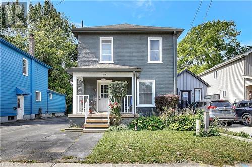 12 Lowell Street N, Cambridge, ON - Outdoor