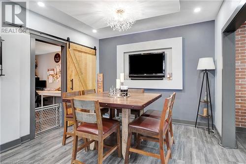 12 Lowell Street N, Cambridge, ON - Indoor Photo Showing Dining Room