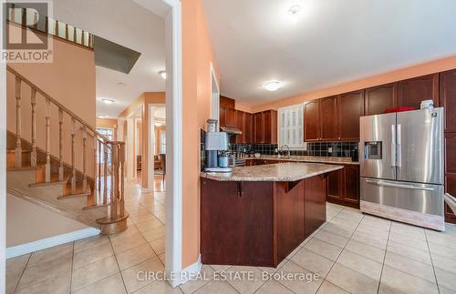 82 Amaranth Crescent, Brampton, ON - Indoor Photo Showing Kitchen