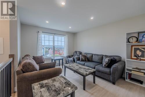 37 Samuel Drive, Conception Bay South, NL - Indoor Photo Showing Living Room