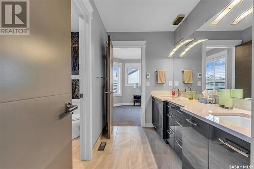 559 Atton Lane, Saskatoon, SK - Indoor Photo Showing Bathroom