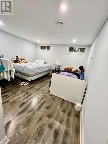 34 Redwing Road, Hamilton, ON - Indoor Photo Showing Bedroom