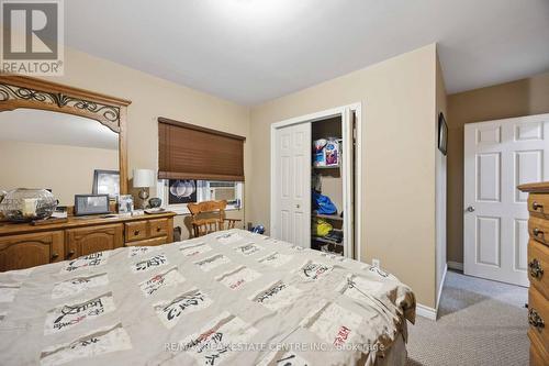 567 Duncan Street, Chatham-Kent, ON - Indoor Photo Showing Bedroom