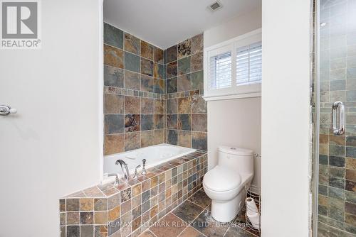 59 Sandringham Drive, Toronto, ON - Indoor Photo Showing Bathroom