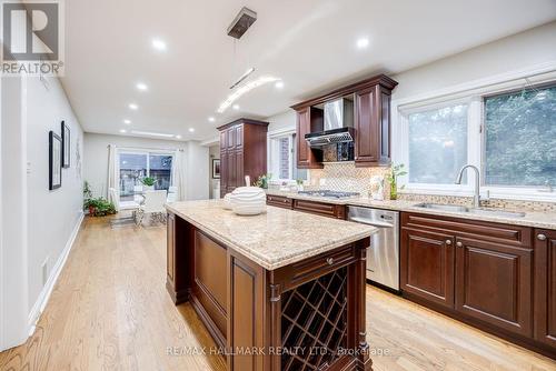 59 Sandringham Drive, Toronto, ON - Indoor Photo Showing Kitchen With Upgraded Kitchen