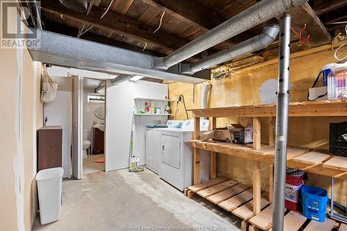 124 Mill Street West, Kingsville, ON - Indoor Photo Showing Laundry Room