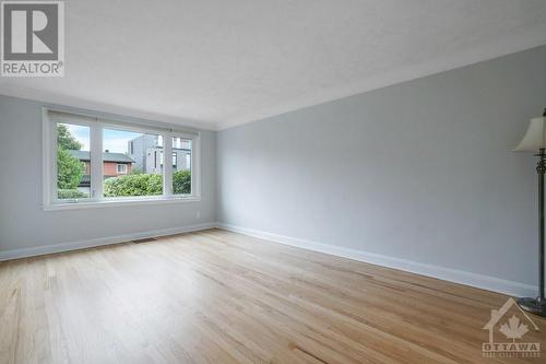 276 Duncairn Avenue, Ottawa, ON - Indoor Photo Showing Other Room