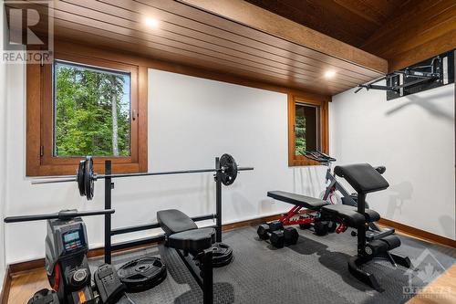 20 Qualicum Street, Ottawa, ON - Indoor Photo Showing Gym Room