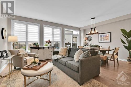 401 Warmstone Drive, Stittsville, ON - Indoor Photo Showing Living Room