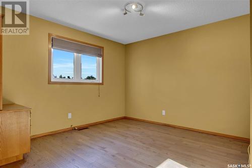 3722 Bryden Bay, Regina, SK - Indoor Photo Showing Other Room