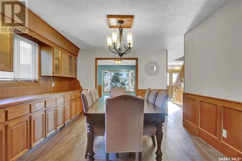 3722 Bryden Bay, Regina, SK - Indoor Photo Showing Dining Room