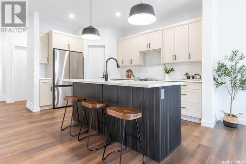 198 Doran Way, Saskatoon, SK - Indoor Photo Showing Kitchen With Upgraded Kitchen