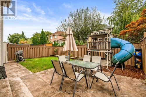 2318 Proudfoot Trail W, Oakville, ON - Outdoor