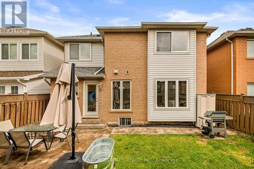 2318 Proudfoot Trail W, Oakville, ON - Outdoor