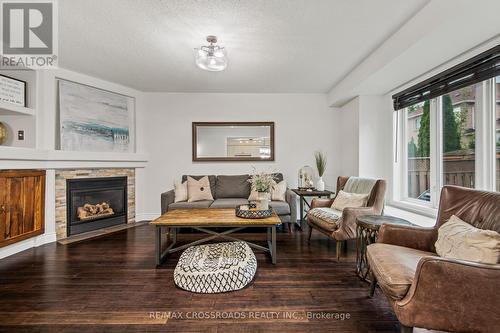 2318 Proudfoot Trail W, Oakville, ON - Indoor Photo Showing Living Room With Fireplace