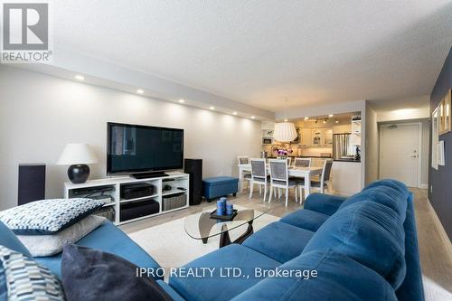 1407 - 3845 Lake Shore Boulevard W, Toronto, ON - Indoor Photo Showing Living Room