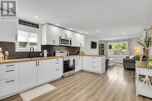 2065 Boucherie Road Unit# 41, West Kelowna, BC - Indoor Photo Showing Kitchen With Upgraded Kitchen