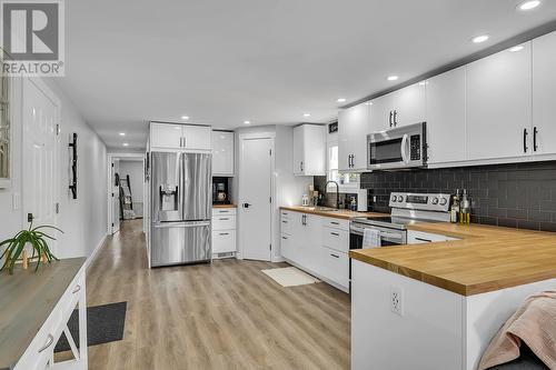 2065 Boucherie Road Unit# 41, West Kelowna, BC - Indoor Photo Showing Kitchen With Stainless Steel Kitchen