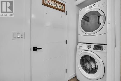 2065 Boucherie Road Unit# 41, West Kelowna, BC - Indoor Photo Showing Laundry Room