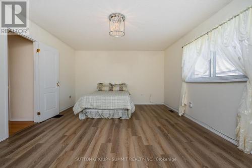 64 Knightswood Crescent, Brampton, ON - Indoor Photo Showing Bedroom