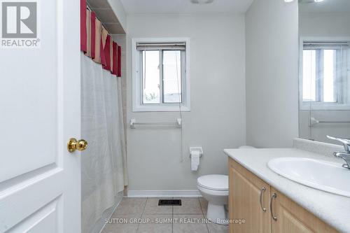 64 Knightswood Crescent, Brampton, ON - Indoor Photo Showing Bathroom