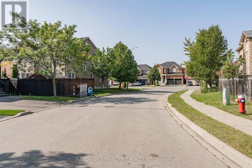 64 Knightswood Crescent, Brampton, ON - Outdoor