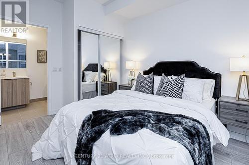 308 - 55 Mercer Street, Toronto, ON - Indoor Photo Showing Bedroom