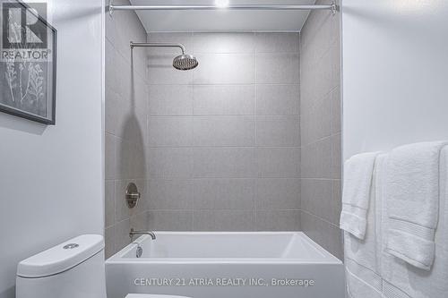 308 - 55 Mercer Street, Toronto, ON - Indoor Photo Showing Bathroom