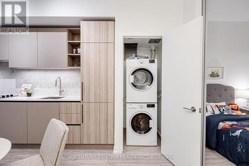 308 - 55 Mercer Street, Toronto, ON - Indoor Photo Showing Laundry Room