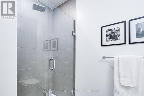 322 - 55 Mercer Street, Toronto, ON - Indoor Photo Showing Bathroom