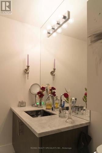 830 - 39 Queens Quay E, Toronto, ON - Indoor Photo Showing Bathroom