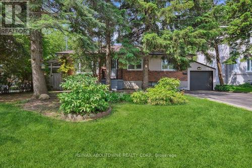 59 Dromore Crescent, Toronto, ON - Outdoor