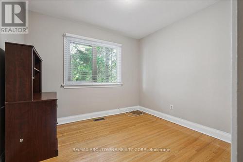 59 Dromore Crescent, Toronto, ON - Indoor Photo Showing Other Room