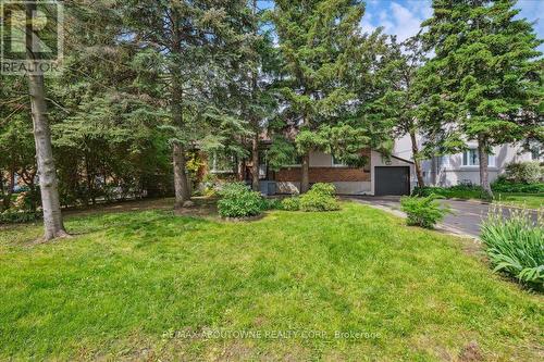 59 Dromore Crescent, Toronto, ON - Outdoor