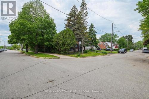 59 Dromore Crescent, Toronto, ON - Outdoor