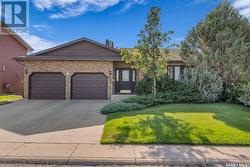 443 Whiteswan DRIVE  Saskatoon, SK S7K 5R3