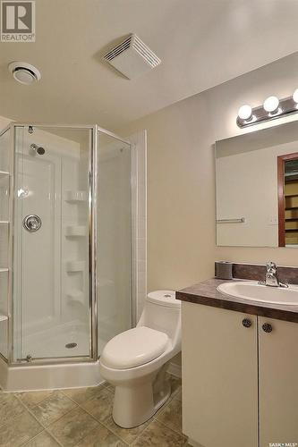 3416 12Th Avenue E, Prince Albert, SK - Indoor Photo Showing Bathroom