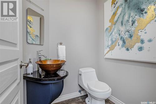 616 Lansdowne Avenue, Saskatoon, SK - Indoor Photo Showing Bathroom