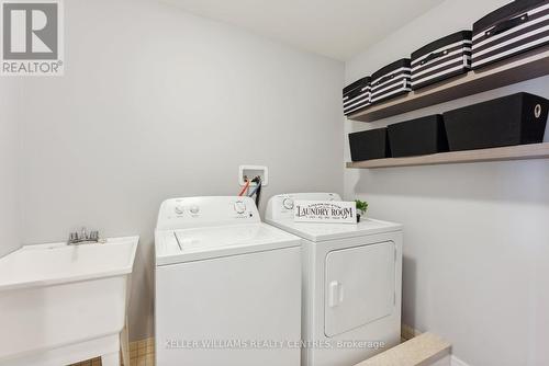 49 Selby Crescent, Bradford West Gwillimbury, ON - Indoor Photo Showing Laundry Room