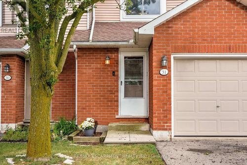 31 - 386 Highland Road W, Hamilton, ON - Outdoor With Exterior