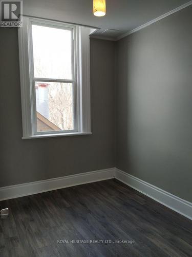 32 King Street E, Cavan Monaghan, ON - Indoor Photo Showing Other Room