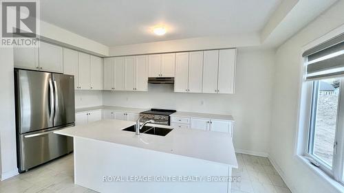 112 Windermere Boulevard, Loyalist, ON - Indoor Photo Showing Kitchen With Double Sink