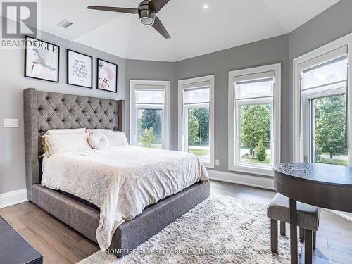 63 Poplar Street, Hamilton, ON - Indoor Photo Showing Bedroom