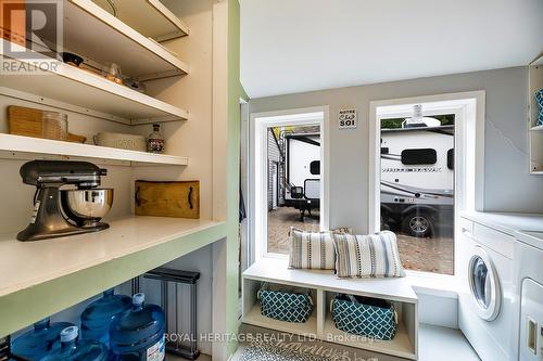 18 Bramley Street S, Port Hope, ON - Indoor Photo Showing Laundry Room