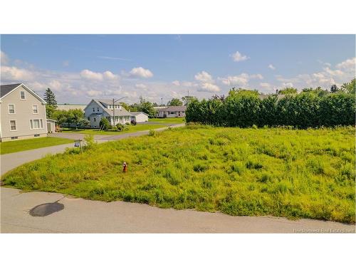 4 Groom St, Saint Stephen, NB 